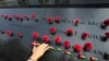 香港反送中抗争暂停一天以纪念9.11恐袭18周年 