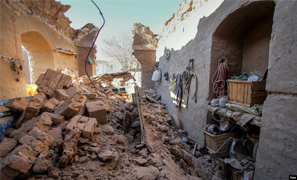 مناطق زلزله‌زده شهرستان کوهبنان عکس: محمدعلی محمدیان