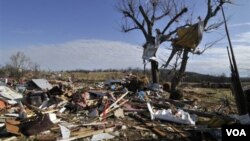 El mal clima se debió a un complejo de tormentas que azotó Estados Unidos.