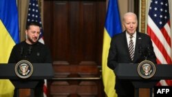 Conférence de presse commune des présidents ukainien et américain Volodymyr Zelensky et Joe Biden.