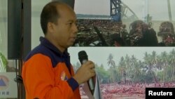 Kepala Pusat Data Informasi dan Hubungan Masyarakat BNPB Sutopo Purwo Nugroho memberi penjelasan kepada media di Jakarta.