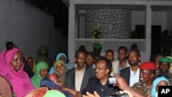 R/W Farmaajo oo Shacabka La Hadlay
