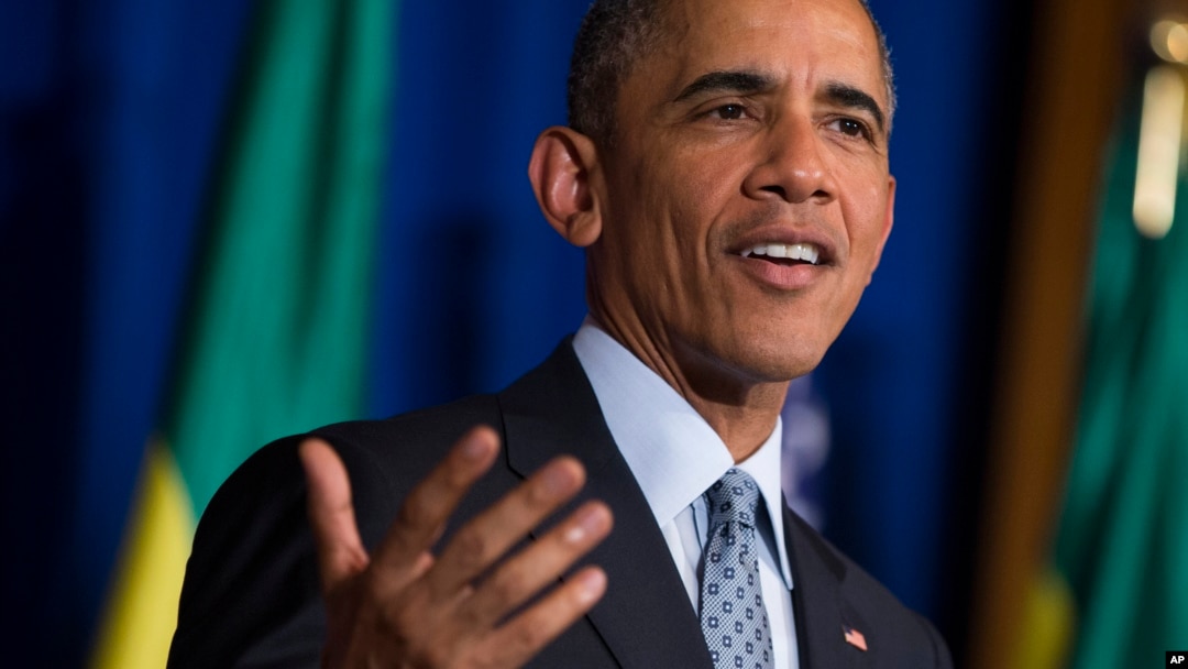 Tổng thống Barack Obama phát biểu trong một cuộc họp báo chung với Thủ tướng Ethiopia Hailemariam Desalegn tại Cung điện quốc gia ở Addis Ababa ngày 27/7/2015.