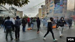 Aksi demonstrasi anti-pemerintah di Teheran, Iran (foto: dok). 