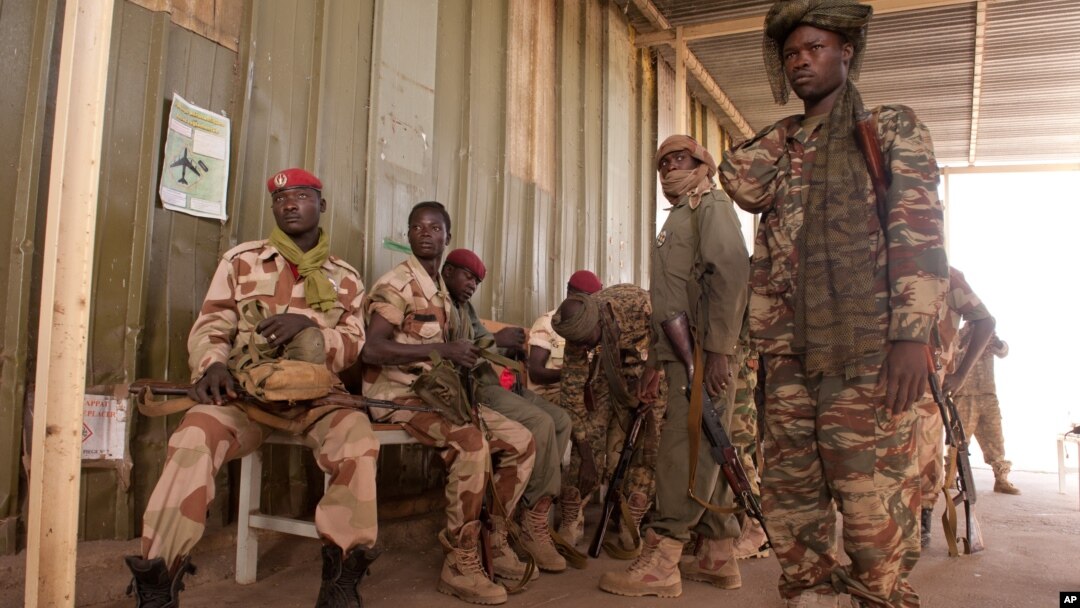 Tentara Chad di N'Djamena (foto: dok). Militer Chad membantu Kamerun memerangi kelompok pemberontak Boko Haram.