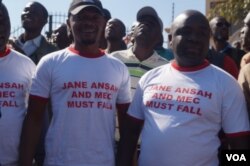Protesters rally against Jane Ansah in a street march in Malawi's capital, Lilongwe. (Lameck Masina/VOA)
