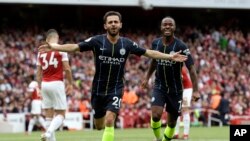Bernardo Silva iyo Raheem Sterling.