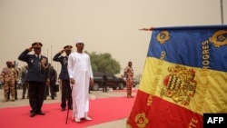 L'actuel président, Mahamat Idriss Déby est la deuxième personne au Tchad après son père à recevoir cape, sabre et bâtons, les attributs de maréchal. (Photo d'archives oris Bolomey / AFP)