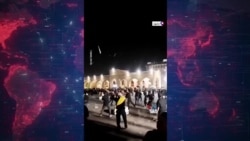 درگیری در حرم امام هشتم شیعیان در مشهد