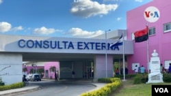 Fachada de un hospital público de Nicaragua. [Foto: Houston Castillo, VOA].