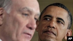 President Barack Obama (r) and his new White House Chief of Staff William Daley, 06 Jan 2010