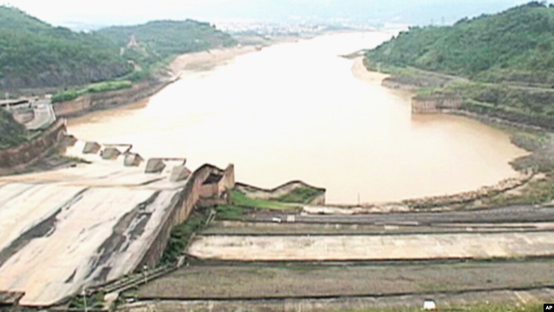 水电站大坝