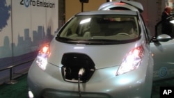 2010 Washington Auto Show Electrifies Public