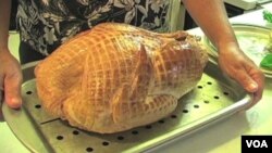Esta es una ocasión especial para cocinar, y el plato estrella de la noche es el pavo.
