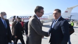 Predsednik Srbije i član Predsedništva BiH na aerodromu u Sarajevu