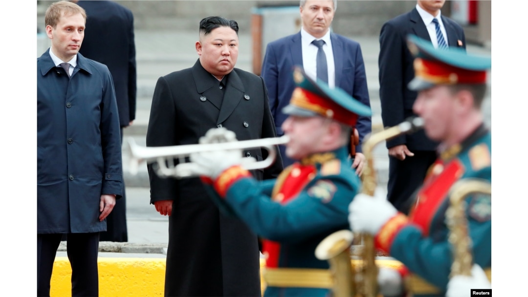 Severnokorejski lider Kim Džong Un na svečanom dočeku u železnničkoj stanici u Vladivostoku,April 24, 2019.