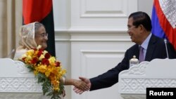 ဘင်္ဂလားဒေ့ရှ် ဝန်ကြီးချုပ် Sheikh Hasina နဲ့ ကမ္ဘောဒီယားဝန်ကြီးချုပ် Hun Sen 