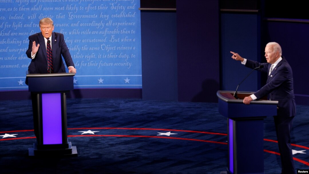 Donald Trump i Joe Biden u prvoj debati (Foto: Reuters/Brian Snyder)