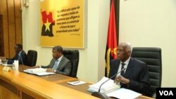 Analistas abordam relação entre o anterior e o actual presidentes de Angola