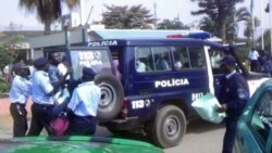 Manifestantes vão apresentar queixa crime contra comandante da polícia angolana - 2:31