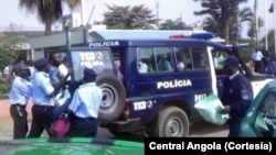 Acção da polícia em questão