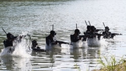 Sejumlah tentara Korea Utara ambil bagian dalam latihan di pusat pasukan operasi khusus di lokasi yang tidak disebutkan di Korea Utara pada 2 Oktober 2024. (Foto: KCNA via KNS/AFP)