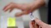 У США фармацевт знищив сотні ампул вакцини від коронавірусу, розповів правоохоронцям, що Земля пласка - ЗМІ