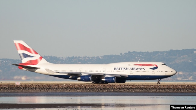 ARCHIVO: Un taxi Boeing 747-400 de British Airways en el Aeropuerto Internacional de San Francisco, San Francisco.