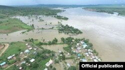 မြစ်ရေကြီးနေစဉ်။ (သတင်းဓာတ်ပုံ MOI)