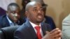 Mutungamiri weMDC VaNelson Chamisa vanga vachitarisirwa kusangana nevamiriri veparamende vebato ravo.