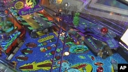 Can pinball survive the world of electronic gaming?