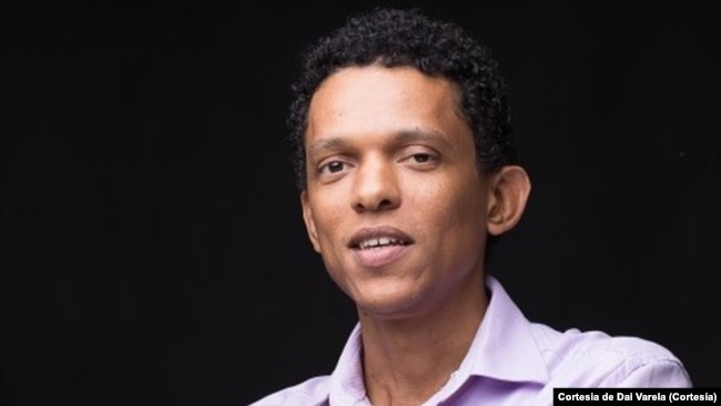 Dai Varela, jornalista, professor universitário e escritor, Cabo Verde