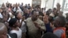 Freeman Mbowe avait déjà été brièvement arrêté fin septembre lorsque la police tanzanienne avait empêché une manifestation de leur parti à Dar es Salam.