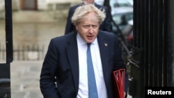 Британський міністр закордонних справ Борис Джонсон заявив, що його уряд має свідчення про створення і накопичення Росією запасів нервово-паралітичної отрути “Новичок”