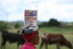 Kulokudla okuphiwa abantu okuvela emazweni atshiyeneyo okunikwa ngaphansi kwenhlanganiso yeWorld Food Program.