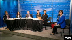 (From L to R) VOA Korean Service Chief Dong Hyuk Lee, Kang Insun (Chosun Ilbo), Ambassador Robert R. King, PhD (CSIS), Marie Dumond (CSIS), Jean H. Lee (Wilson Center) and Eunjung Cho (VOA Korean)