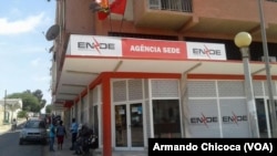 Um das emrpesas falidas s 'e a ENDE que tem escritórios em toda Angola como este n Namibe 