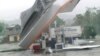 馬修颶風席捲海地南部 沖垮該國樞紐橋樑