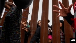 En Fotos | Las 15 imágenes migratorias de AP galardonadas con el Pulitzer