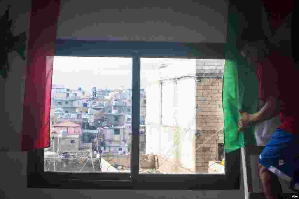 As a Palestinian living in Lebanon, Majdi faces restricted employment opportunities. (John Owens for VOA)