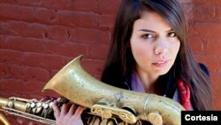 A los 24 años, Melissa Aldana se convirtió en la primera mujer en ganar la prestigiosa competencia internacional de jazz "Thelonious Monk".