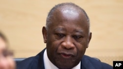 Laurent Gbagbo lors de sa première comparution à la CPI (5 déc. 2011)