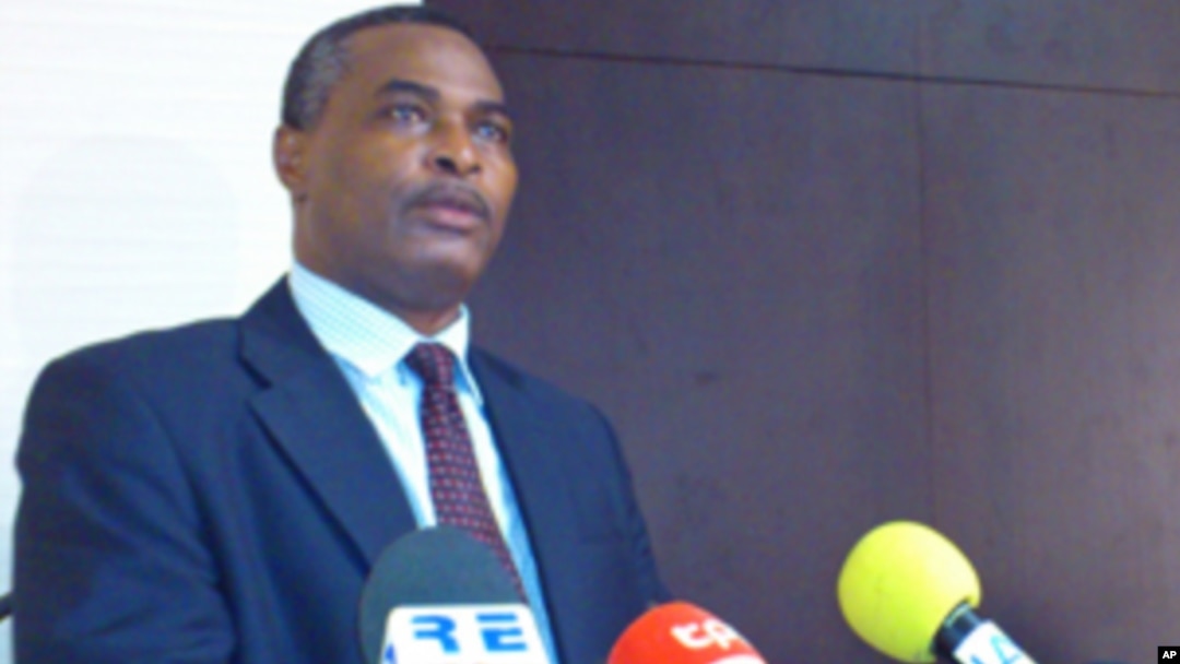Abel Chivukuvuku, presidente da CASA-CE