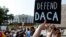 Manifestantes protestan frente a la Casa Blanca luego que la administración Trump descartara el programa DACA, en septiembre del 2017.