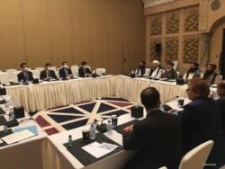 Enviados de EE. UU., Rusia, China y Pakistán se reúnen con líderes talibanes en Doha, Qatar, para discutir la paz afgana, 30 de abril de 2021. (Foto de los talibanes)