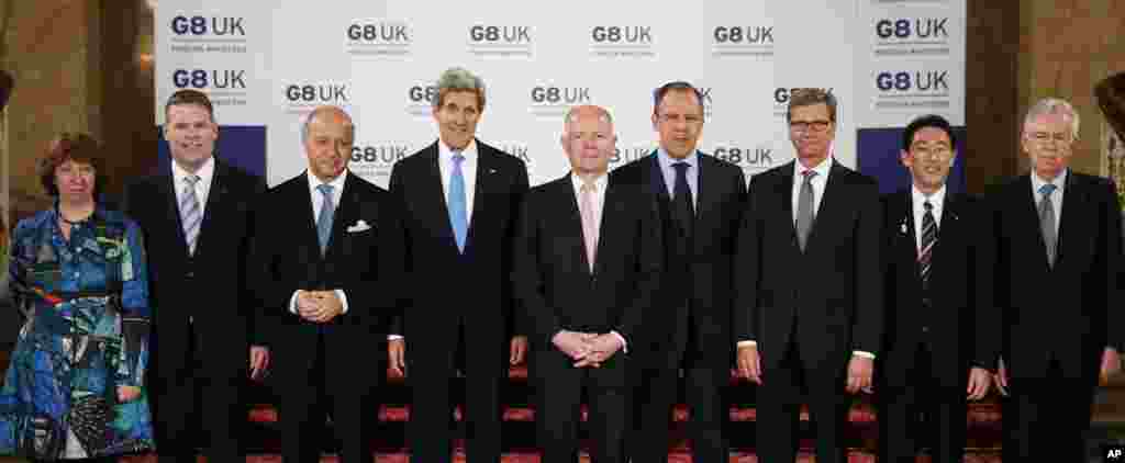 G8 foreign ministers taking part in the meeting at Lancaster House, London, April 11, 2013.