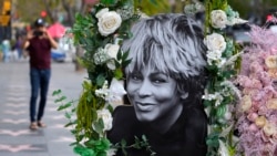 Obama, Jagger rinden homenaje a Tina Turner