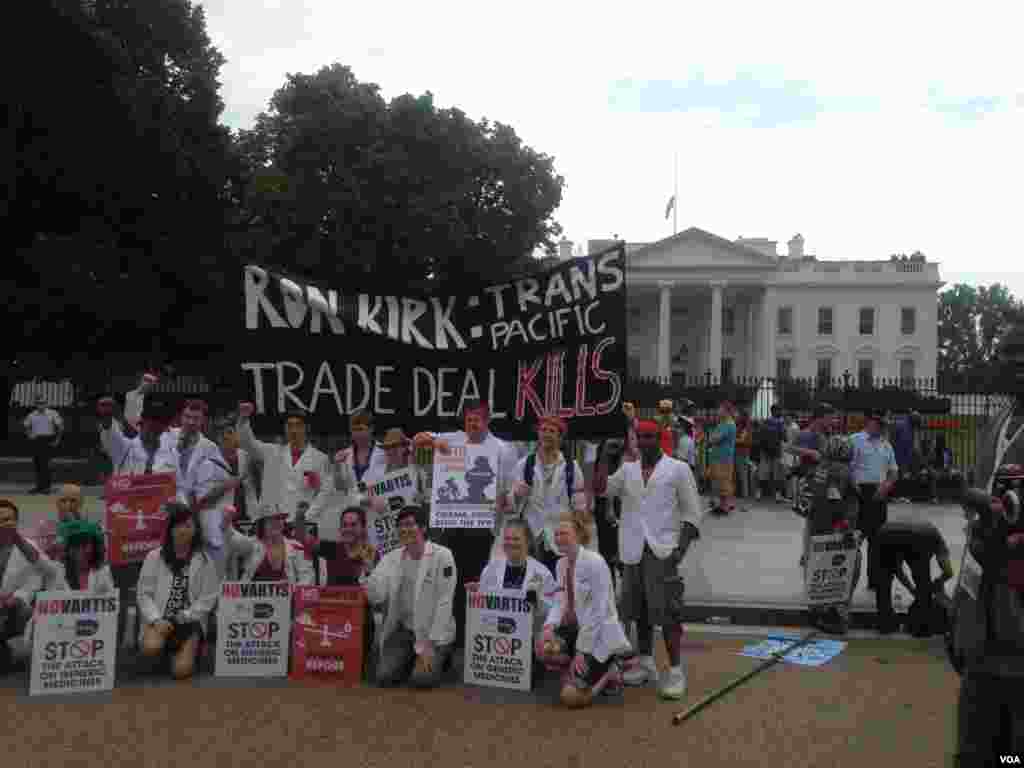 Протесты у Белого Дома. Вашингтон, Округ Колумбия