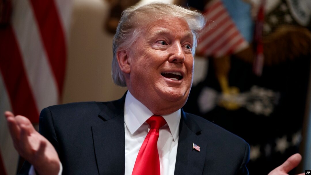 Predsednik Donald Tramp na sastanku kabineta u Beloj kući 2. januara 2019. 