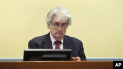 Radovan Karadžić, bivši predsednik Republike Srpske optužen za genocid i druge teške zločine